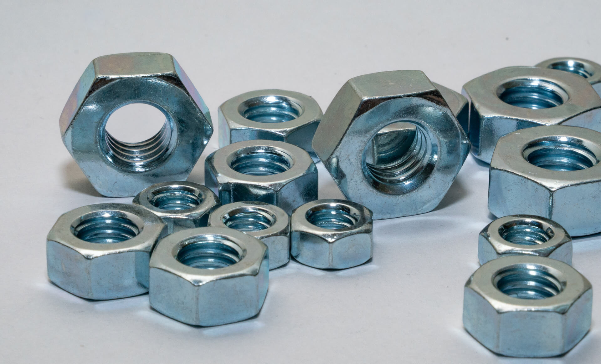 NUTS & THREADED COMPONENTS
